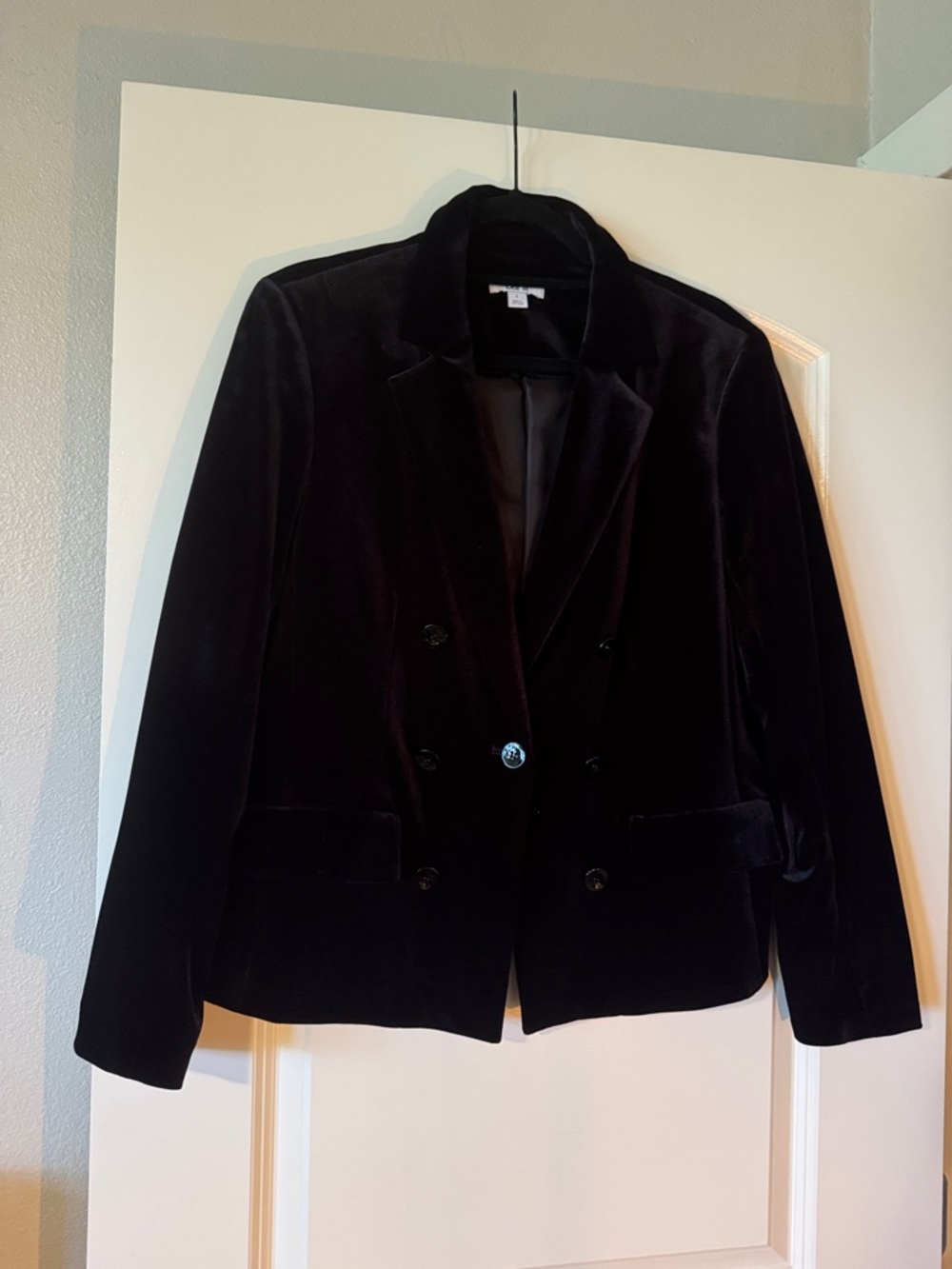 Bar III Women's Velvet One-Button Blazer